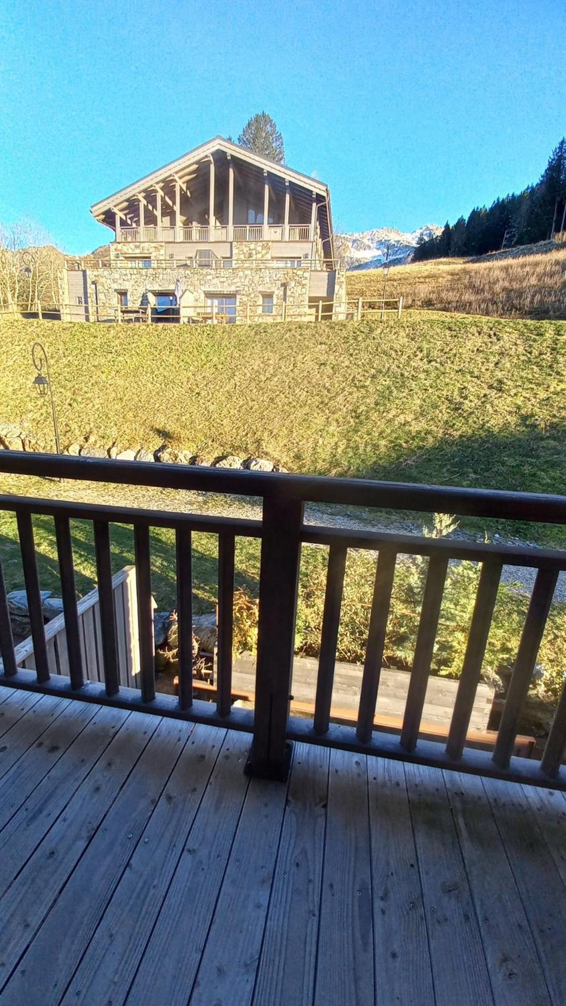 Les 7 laux immobilier chalet F Prapoutel Extérieur photo