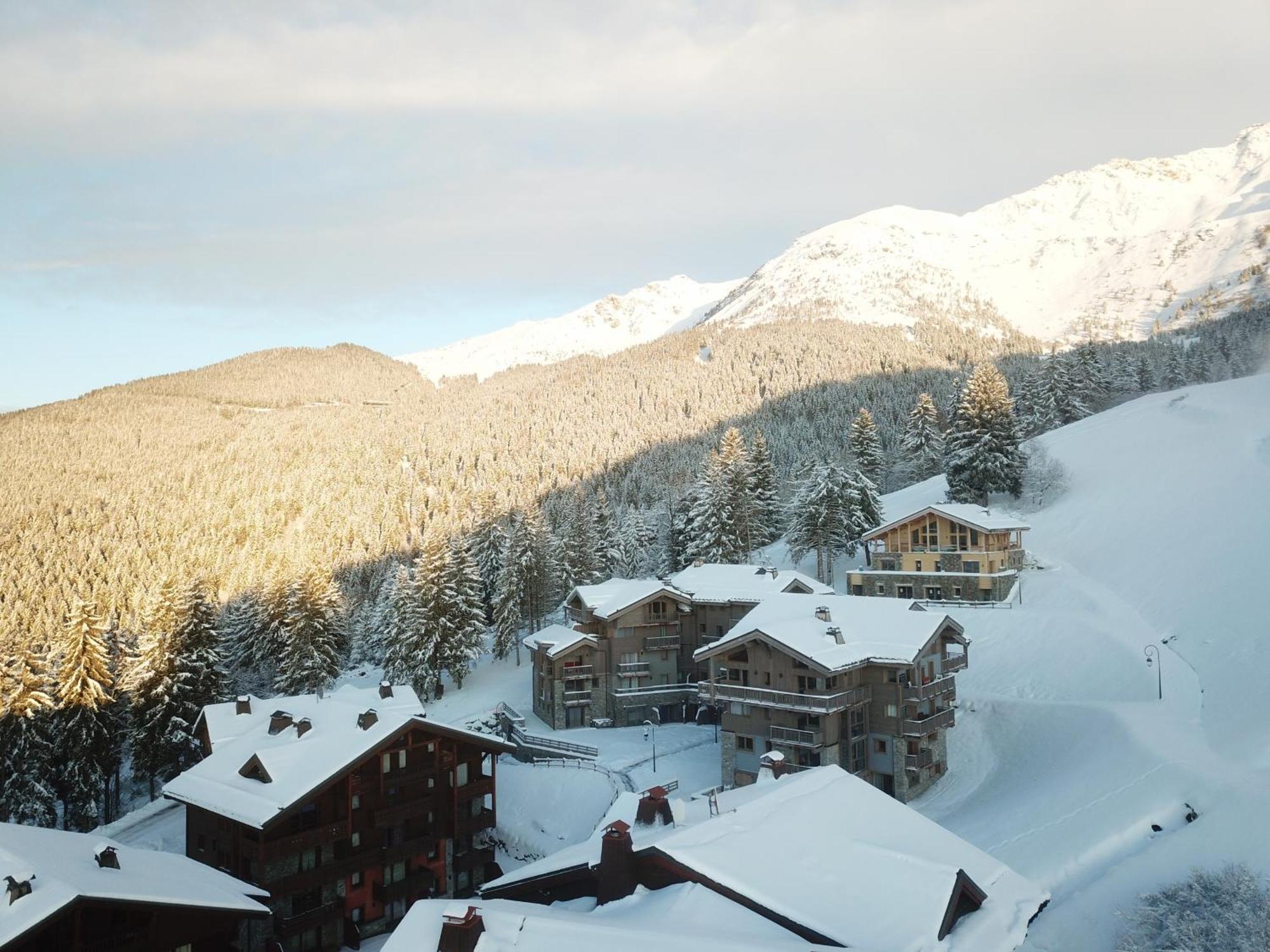 Les 7 laux immobilier chalet F Prapoutel Extérieur photo